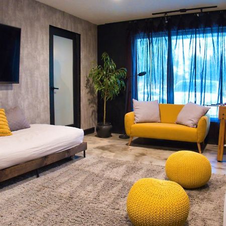 Вілла St George Family Getaway With Fire Pit, Ping Pong And Pet-Friendly Amenities Сент-Джордж Екстер'єр фото